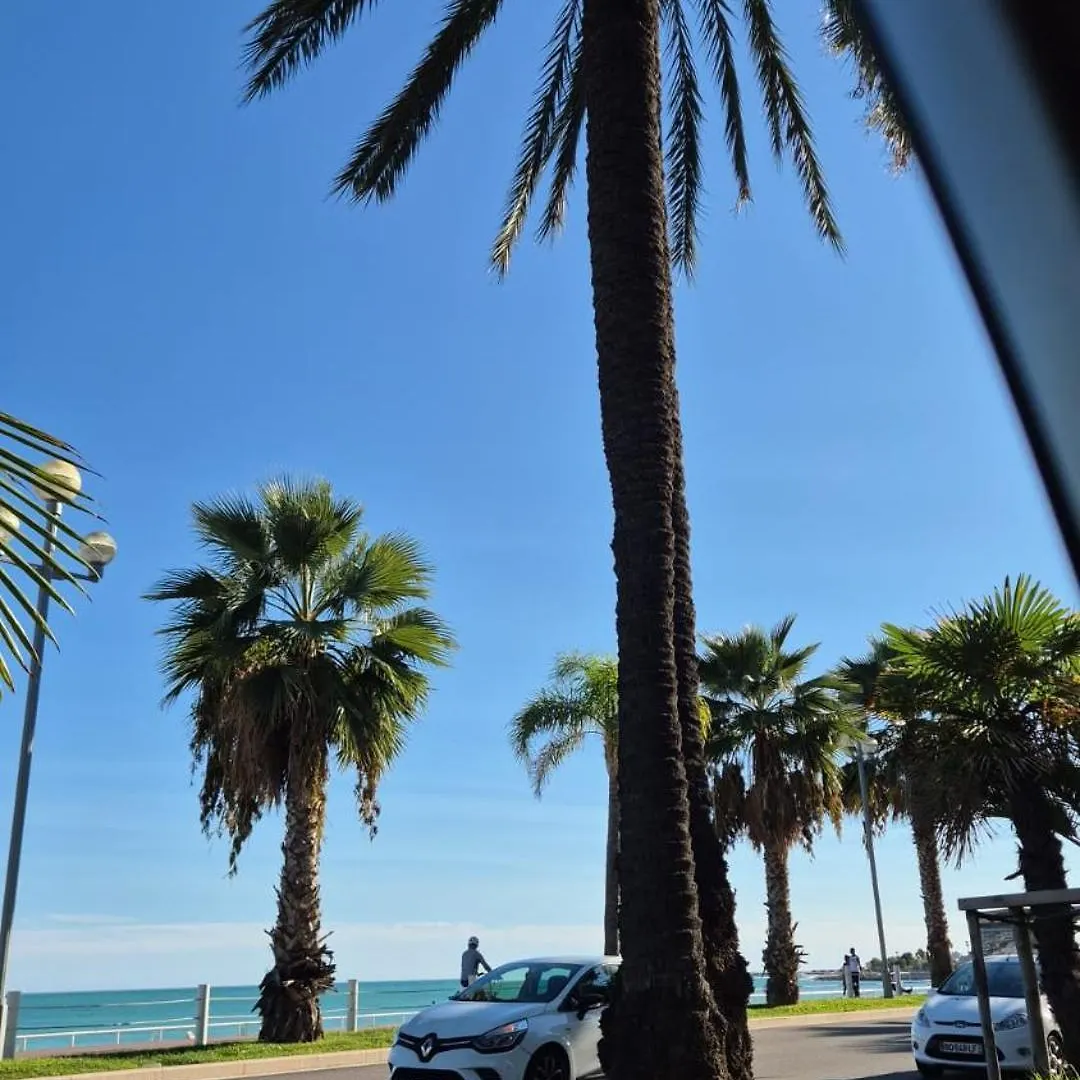 Apartament En Bord De Mer Nice 0*,  France